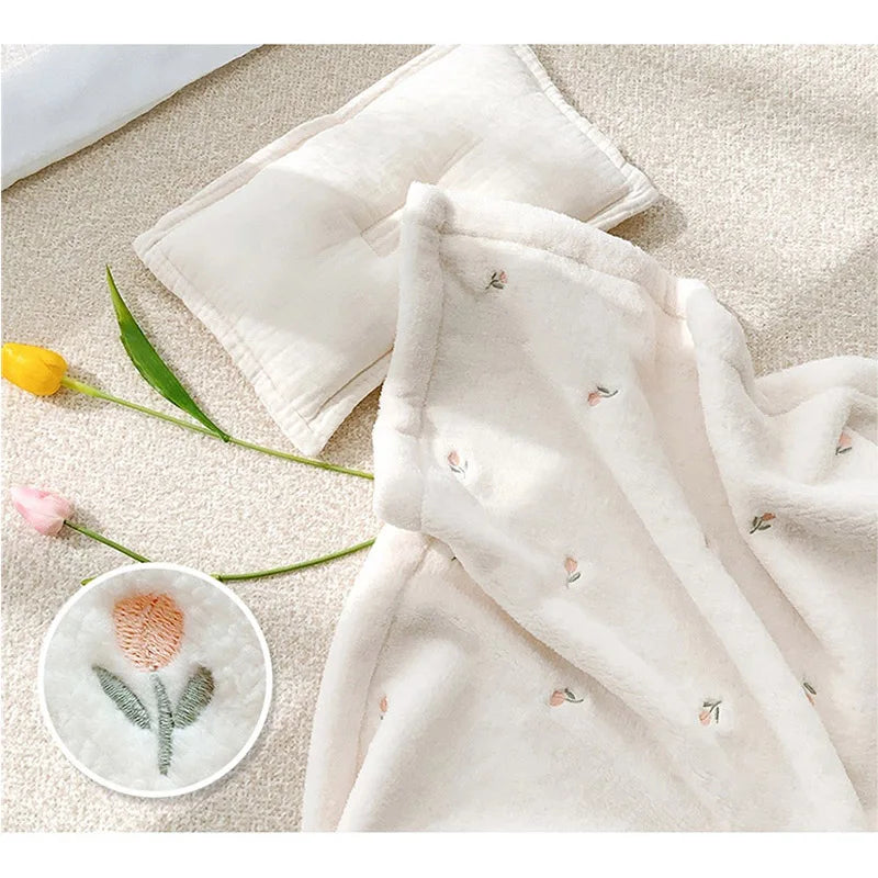 Cobertor de Flanela Macio para Bebês - Aconchego e Delicadeza