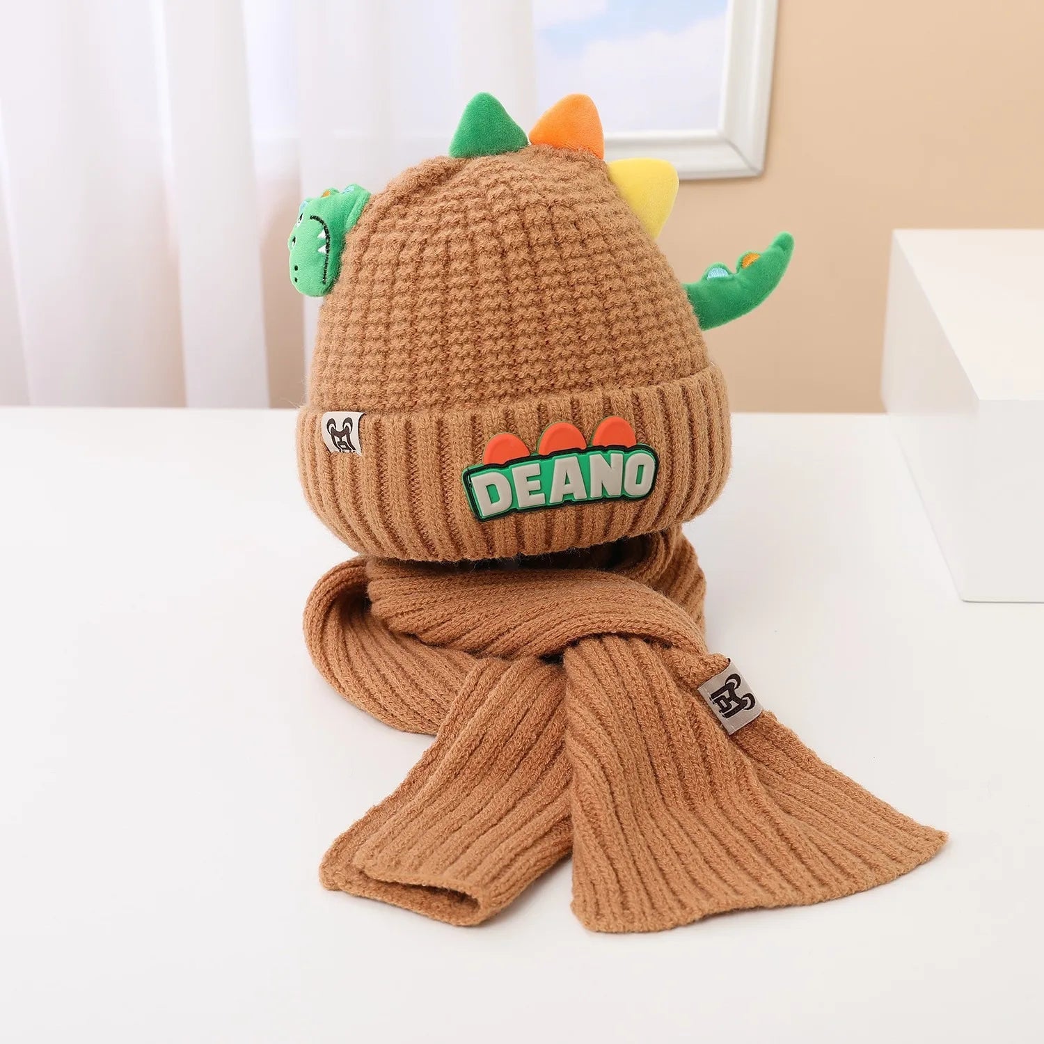 Conjunto Infantil Dinossauro: Gorro e Cachecol Quente