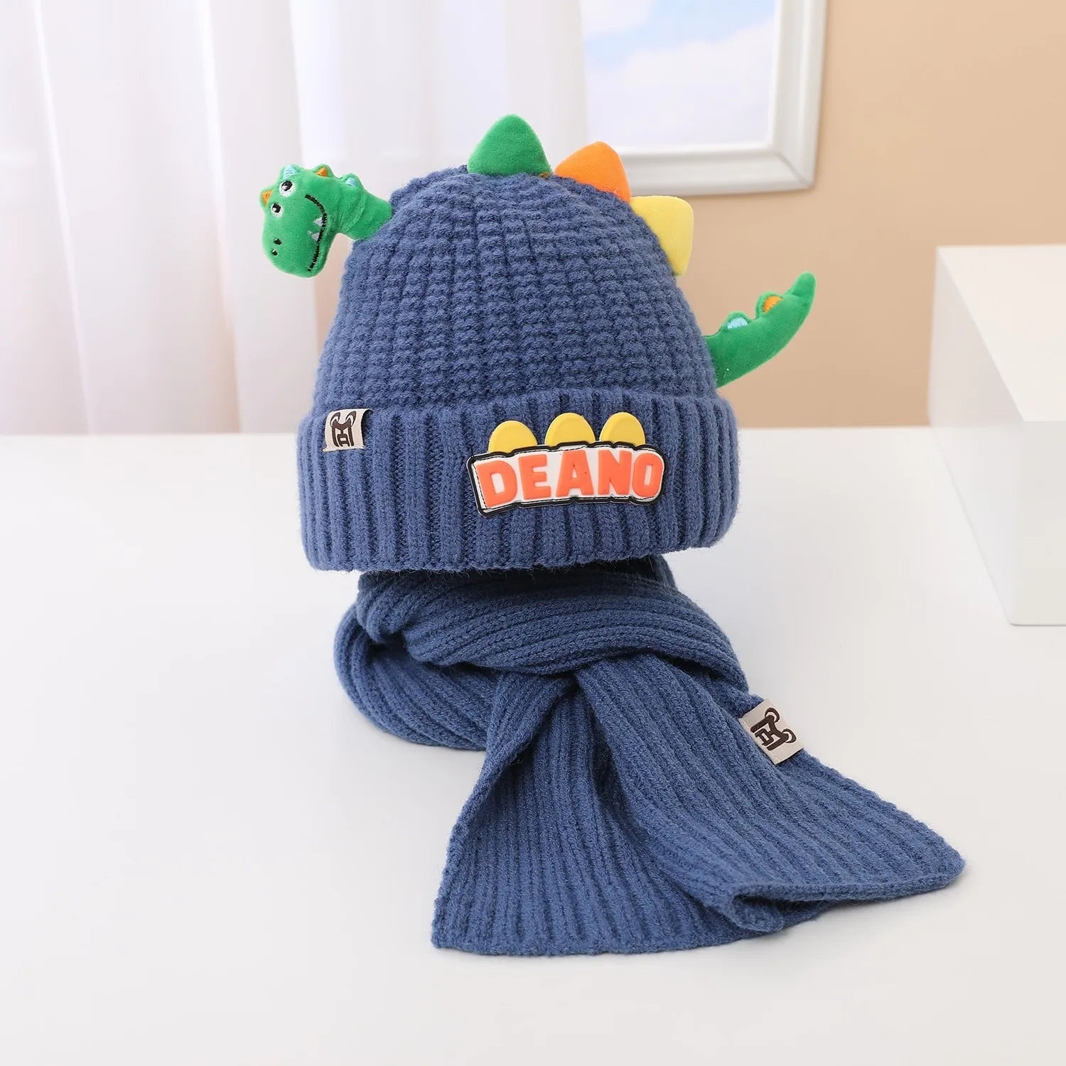 Conjunto Infantil Dinossauro: Gorro e Cachecol Quente