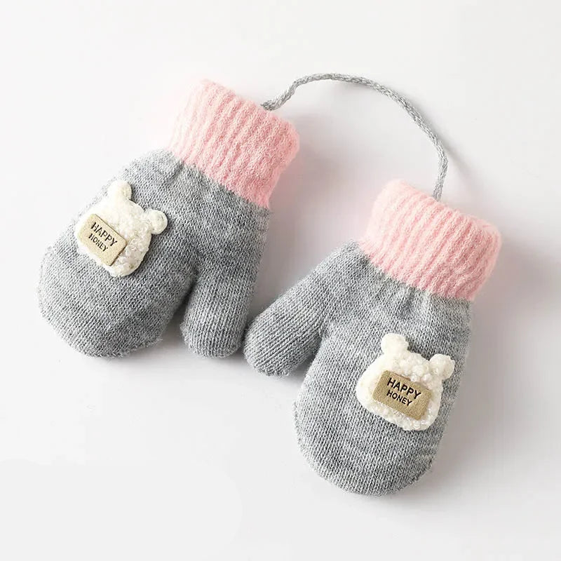 Luvas de Pelúcia Infantil com Desenhos Animados