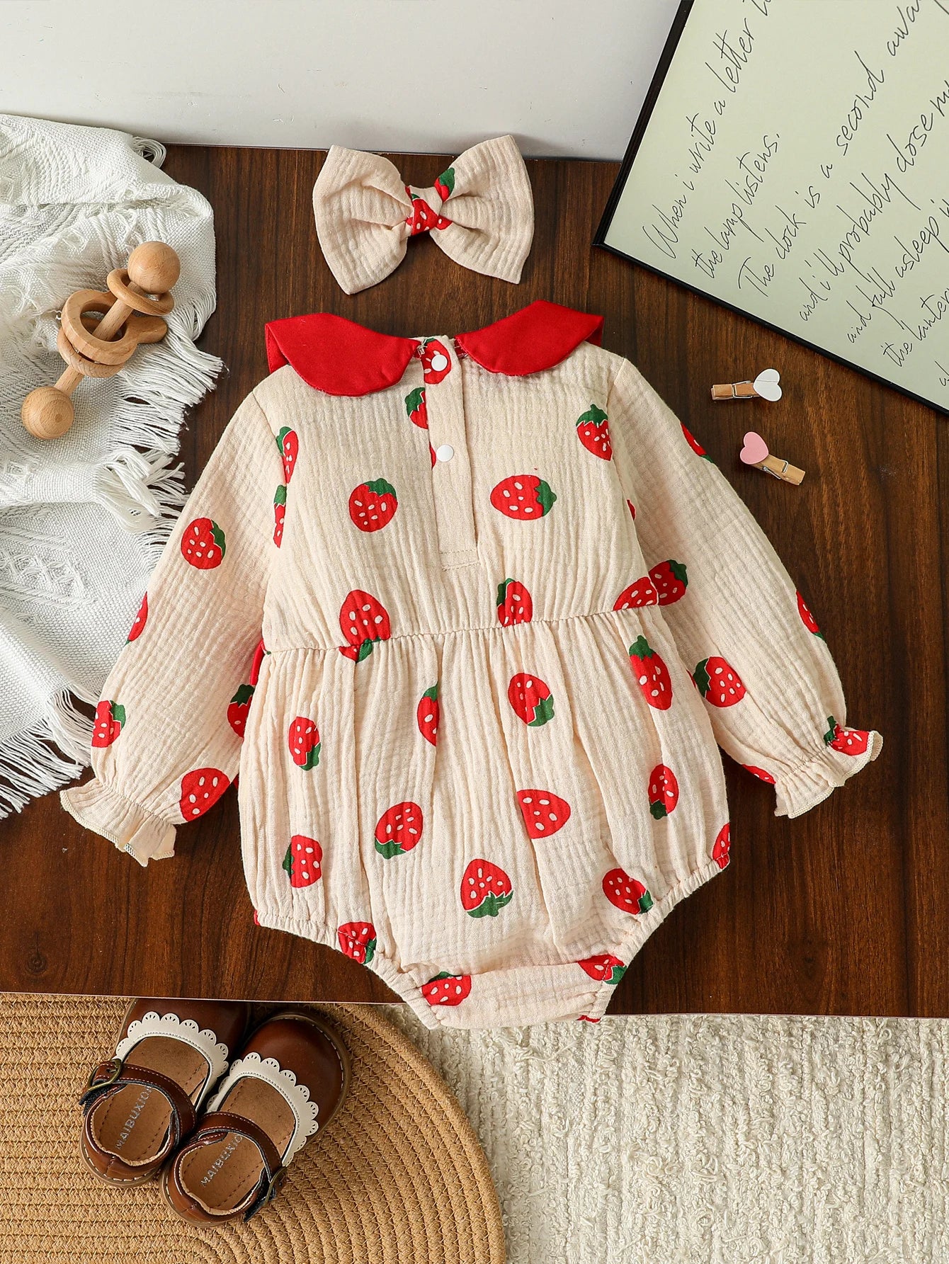 2 pçs 0-18m adorável bebê meninas algodão macio outono macacão roupa morango impressão gola boneca manga longa macacão com arco + bandana