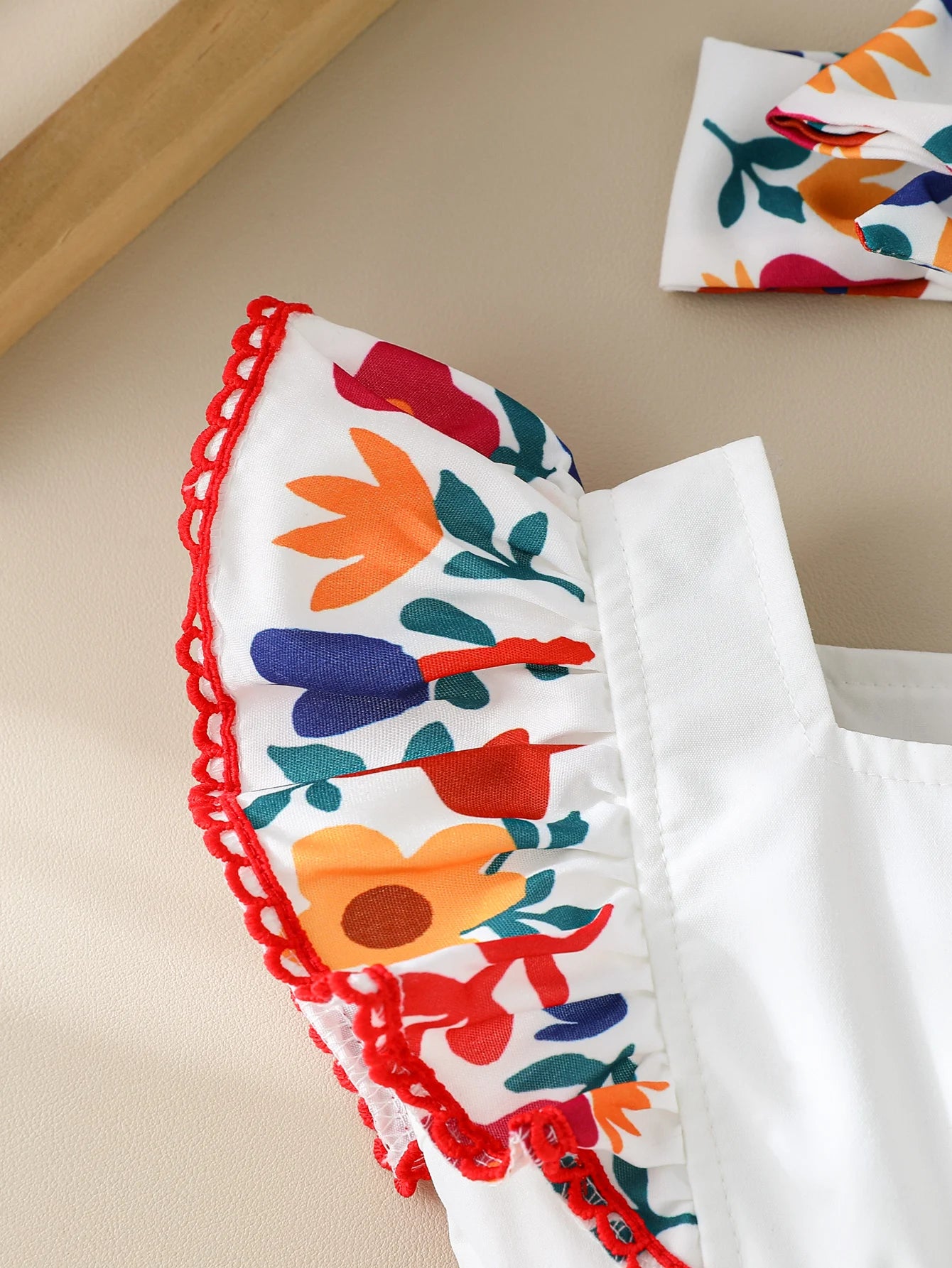 Duas peças do bebê meninas verão gola quadrada impressão floral moda ropmer para itens recém-nascidos 0-1y férias macacão + bandana