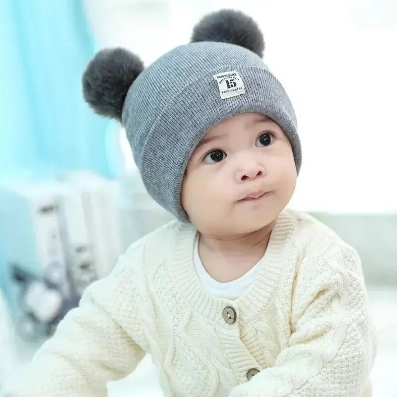 Gorro Infantil Unissex com Pom Pom - Conforto e Estilo