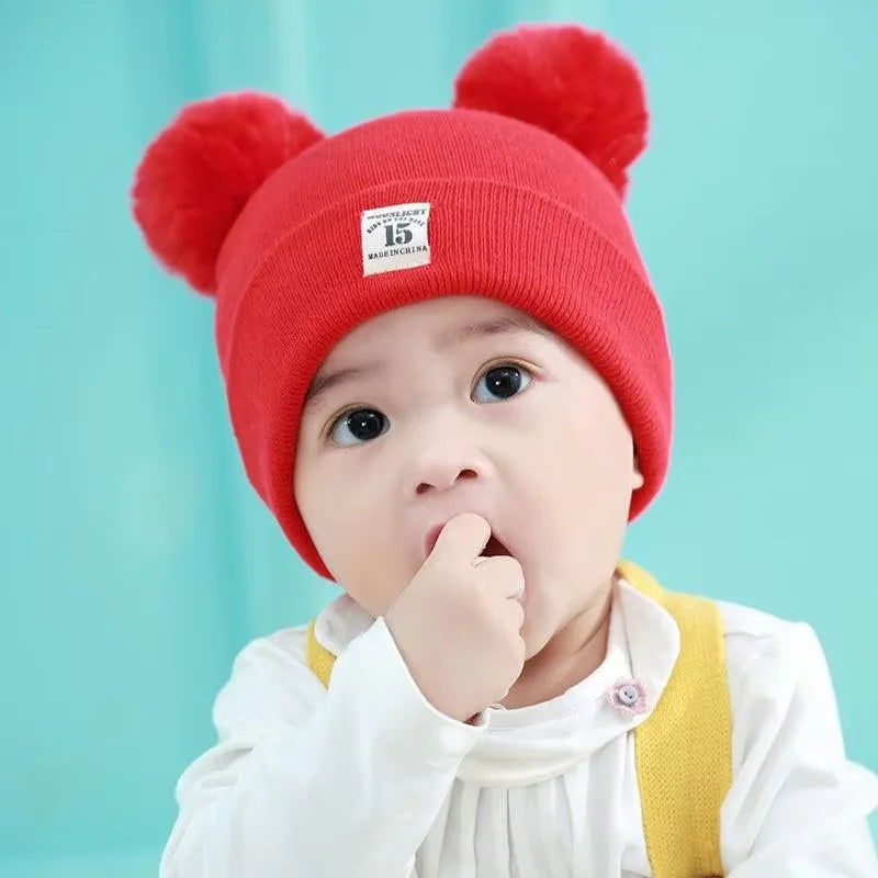 Gorro Infantil Unissex com Pom Pom - Conforto e Estilo