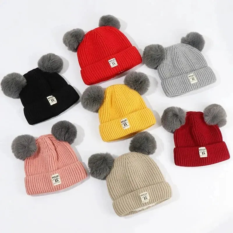 Gorro Infantil Unissex com Pom Pom - Conforto e Estilo