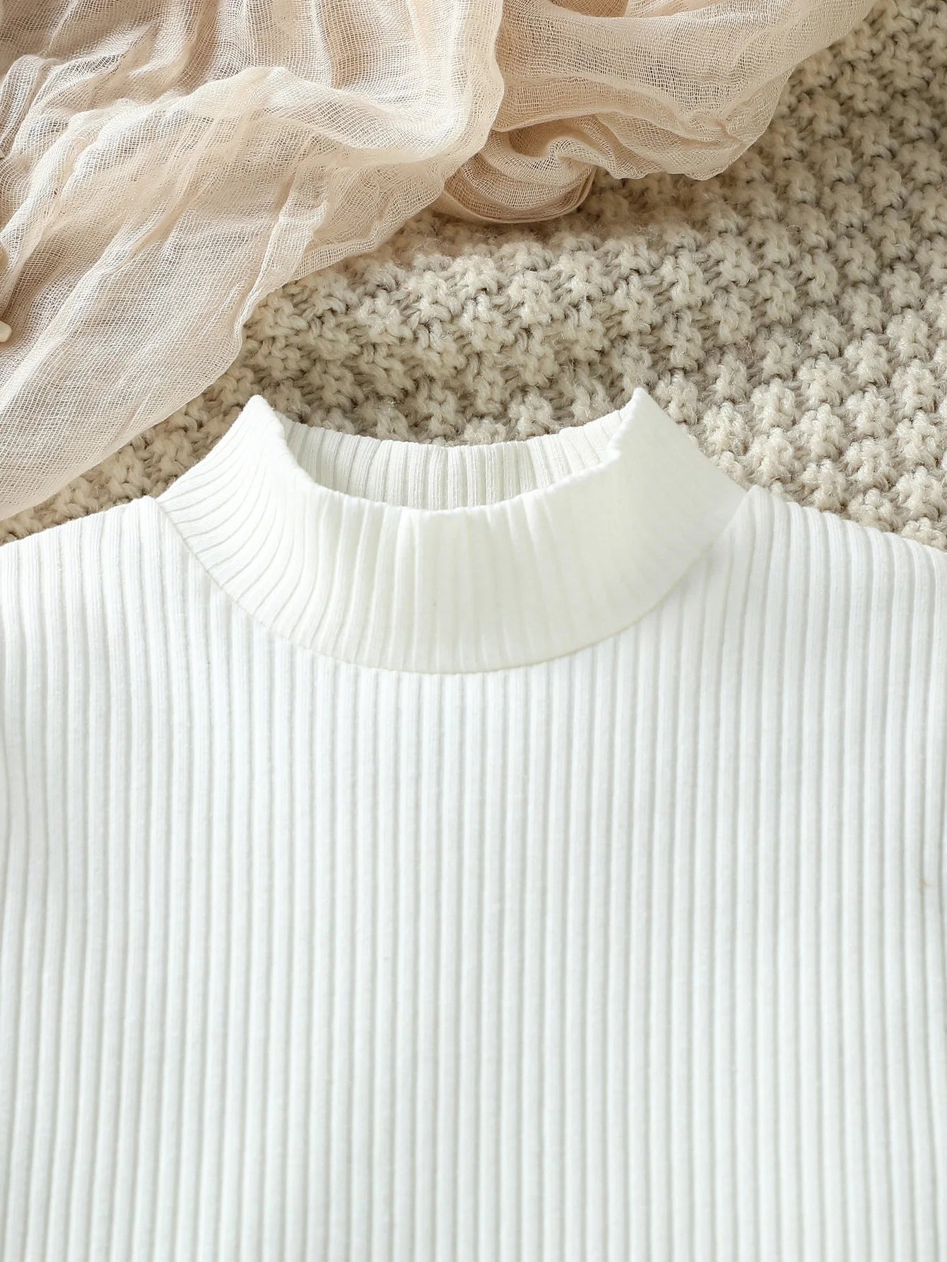 Crianças outono moda roupas 2 peças terno branco gola alta com nervuras topos + saia suspender xadrez crianças define roupas casuais 1-6y