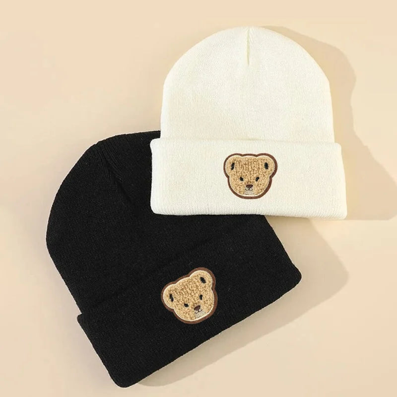 1pc/2pcs bebê preto branco chapéu de malha com urso dos desenhos animados, macio, quente e confortável para meninos meninas outono e inverno chapéu ao ar livre