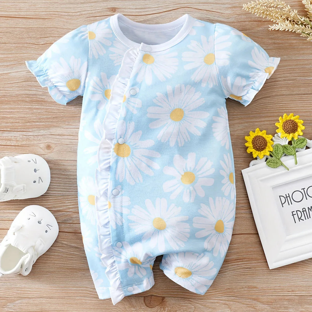 Iurnxb adorável macacão de bebê plissado margarida impressão manga curta bodysuit na moda infantil meninas casual macacão roupas recém-nascidos 0-12m